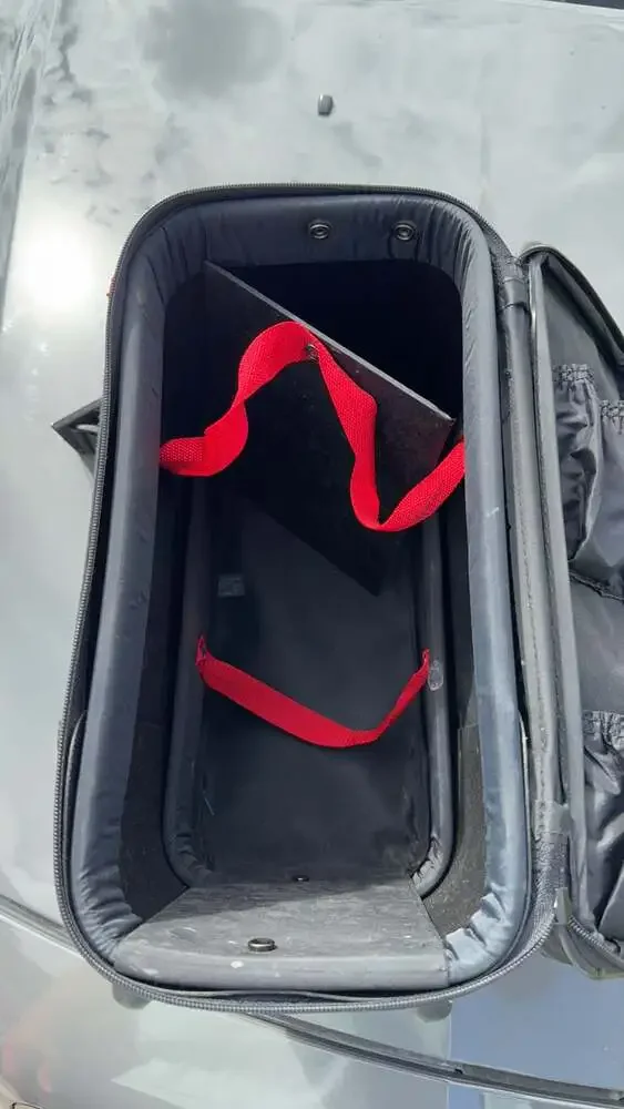 Vintage SV The Original Locker Bag Black & Red Travel Holdall Duffle Gym Bag